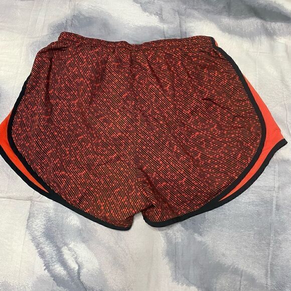 Nike Dri-Fit Short Women Size L - Picture 4 of 4